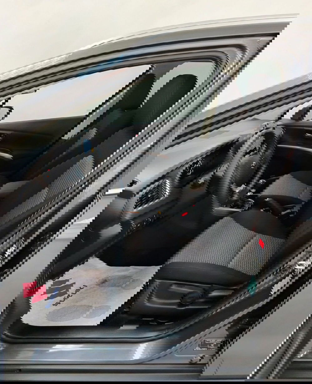 Suzuki S-Cross nuova a Rovigo (6)