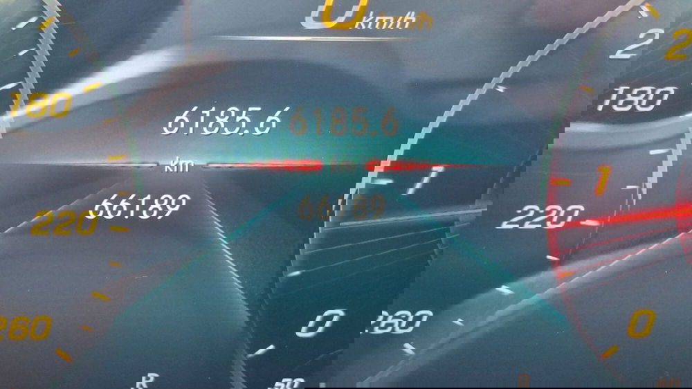 Mercedes-Benz Classe B usata a Chieti (13)