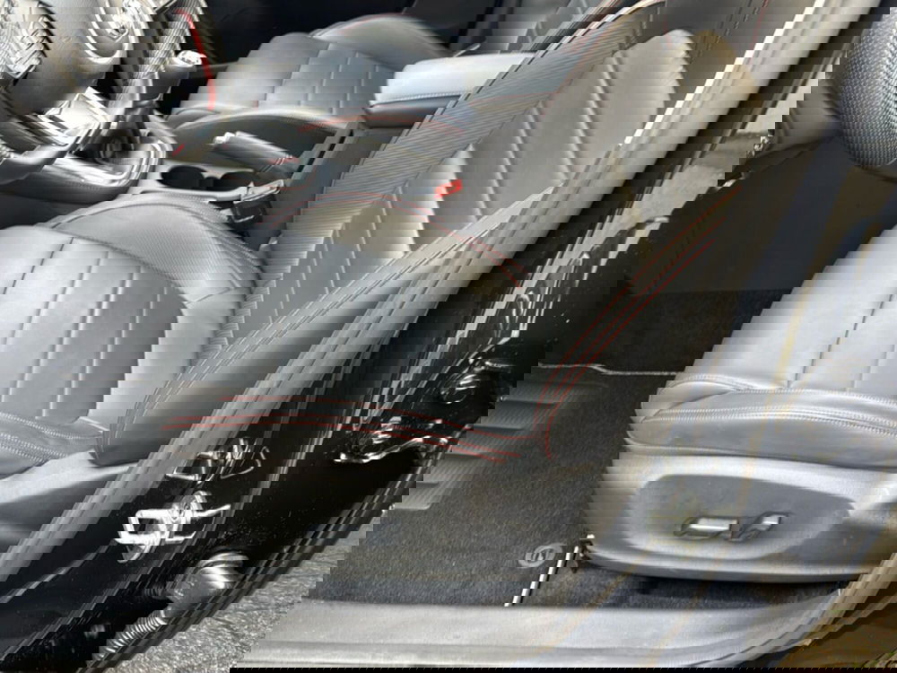 Mg ZS usata a Ferrara (11)