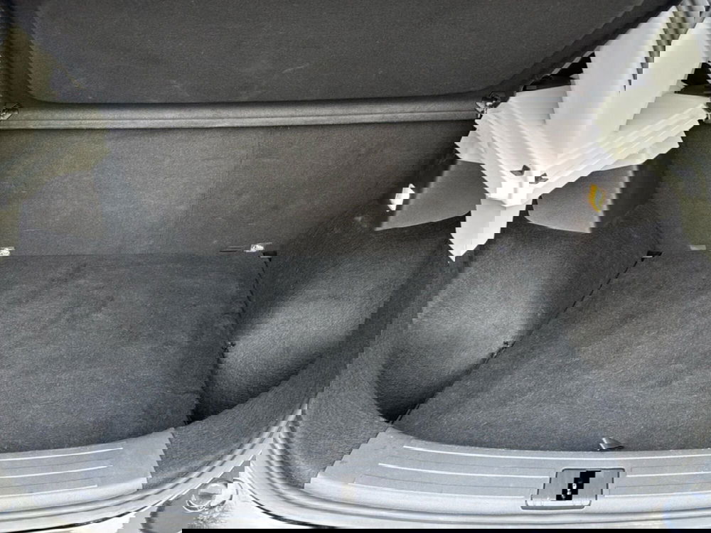 Mg ZS usata a Ferrara (19)