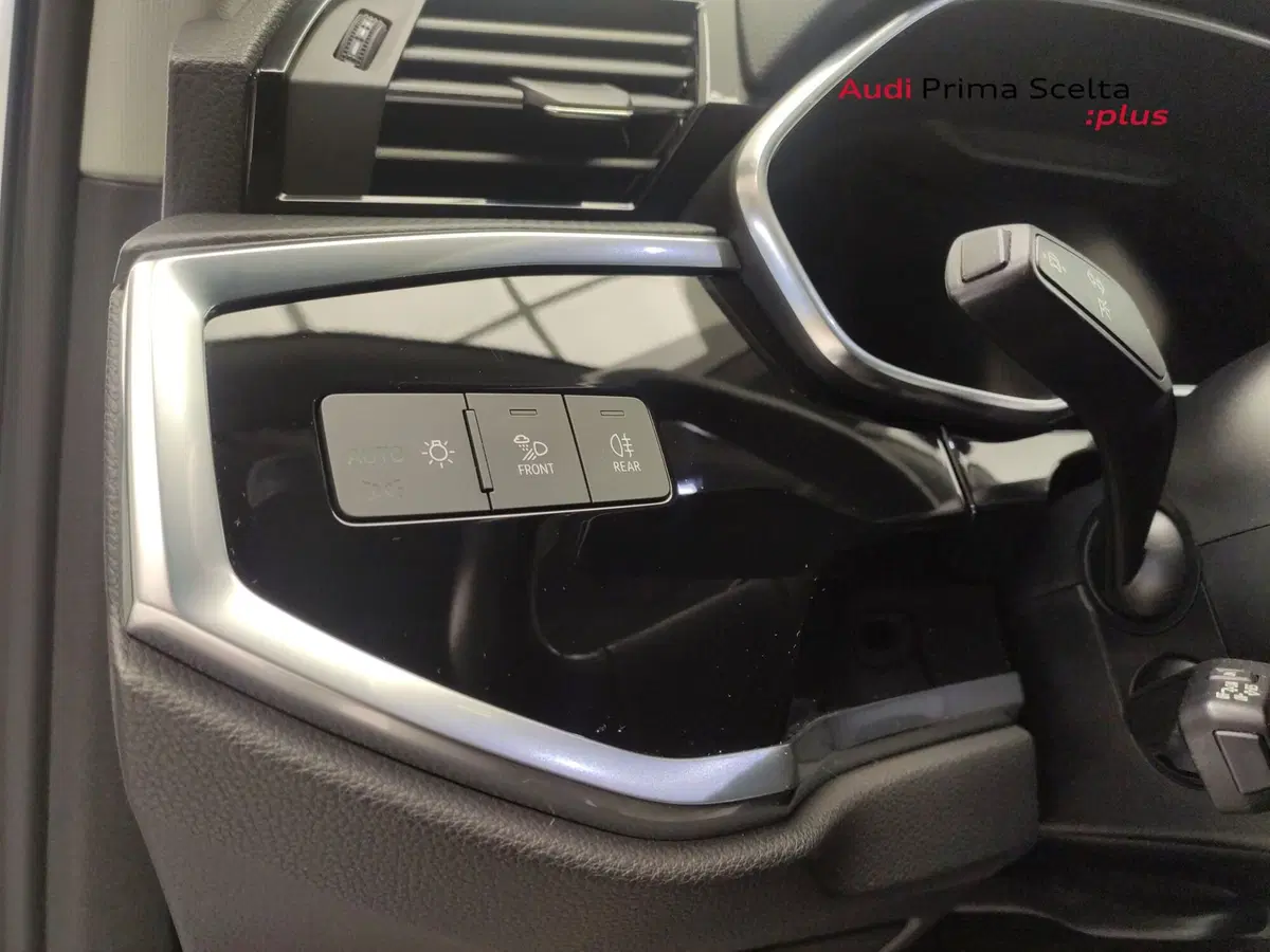 Audi Q3 usata a Avellino (18)