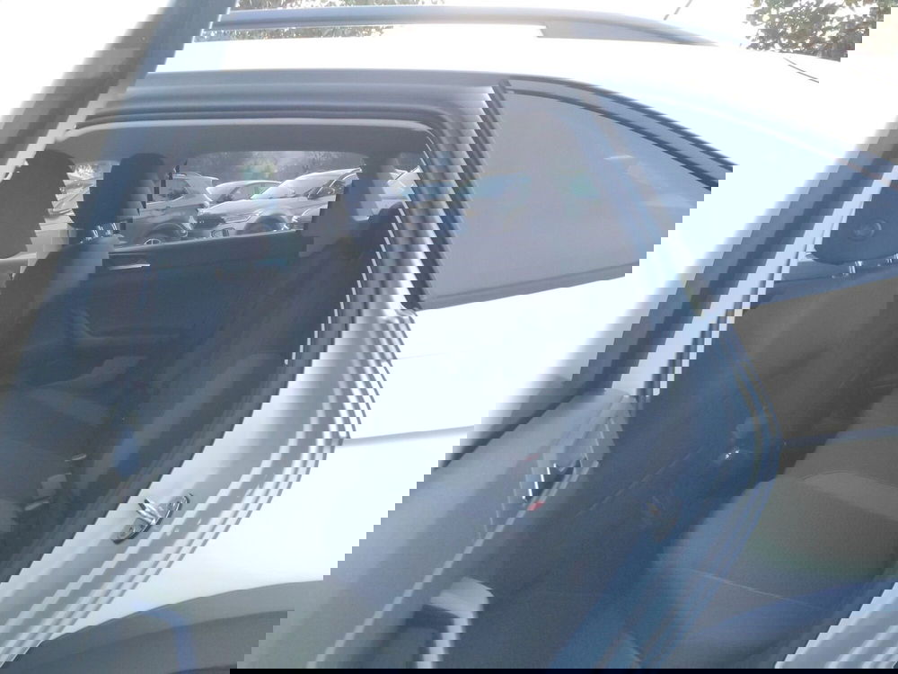 Volkswagen Taigo nuova a Avellino (20)