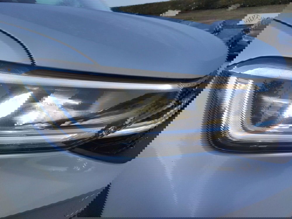 Volkswagen Taigo nuova a Avellino (8)