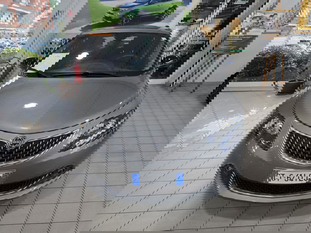 Lancia Ypsilon usata a Prato