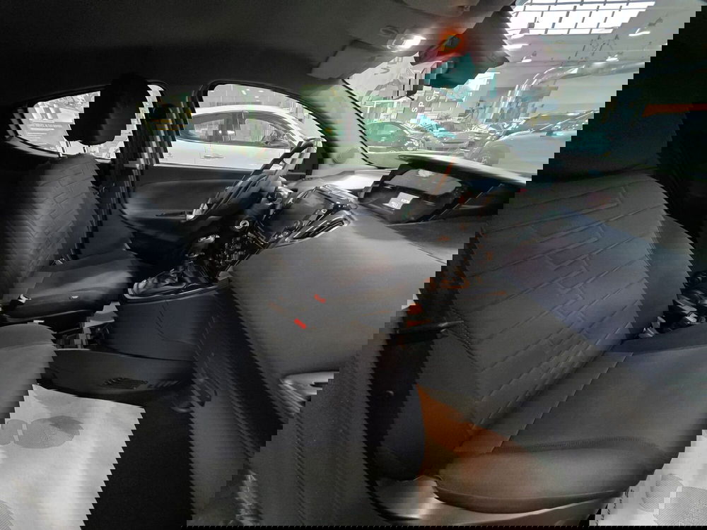 Lancia Ypsilon usata a Prato (6)