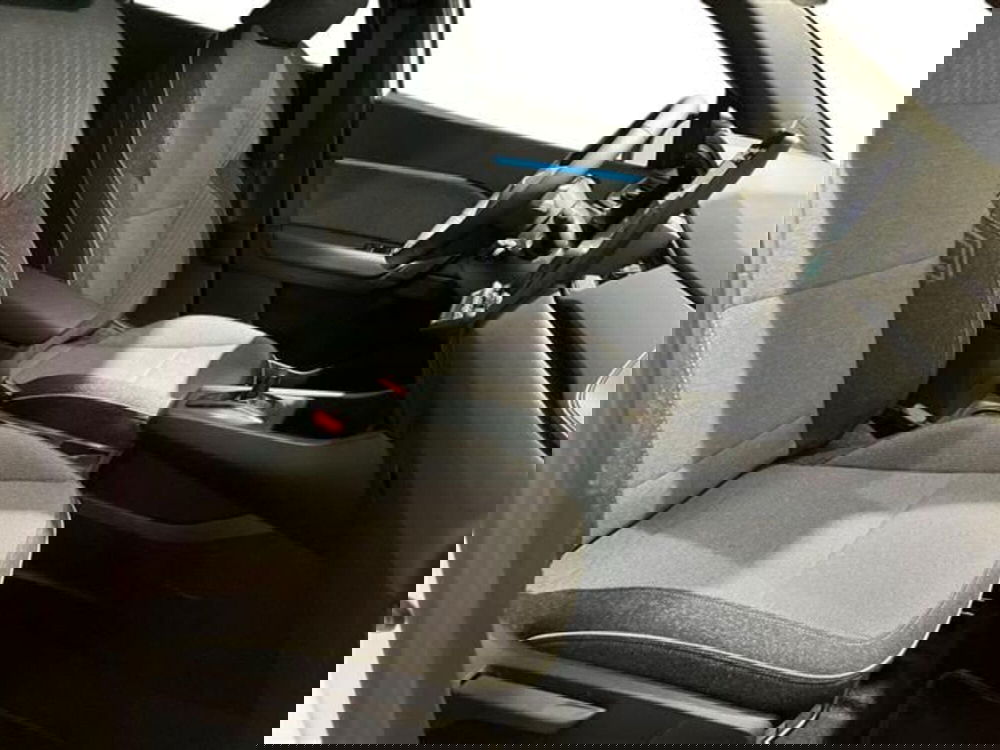 Renault Captur nuova a Como (11)