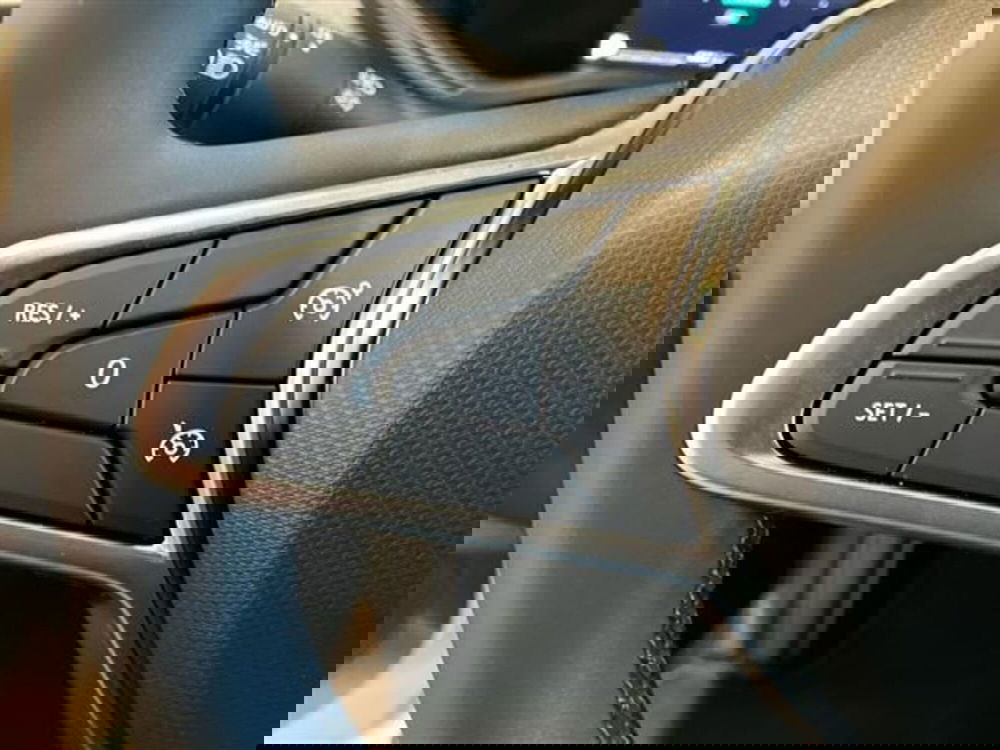 Renault Clio nuova a Como (17)