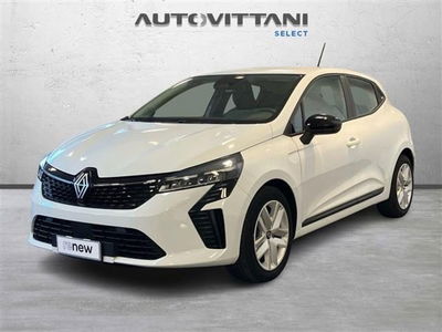Renault Clio 1.0 tce Evolution 90cv del 2024 usata a Como