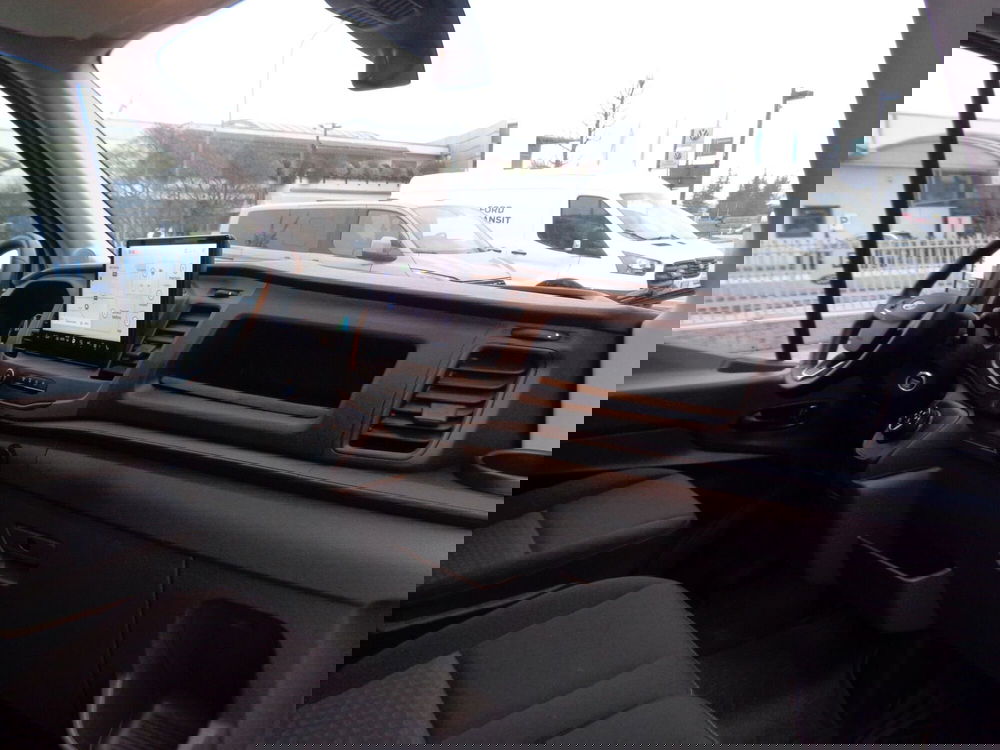 Ford E-Transit Furgone usata a Treviso (12)