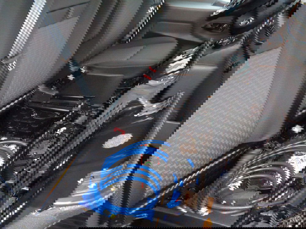 Ford E-Transit Furgone usata a Treviso (18)