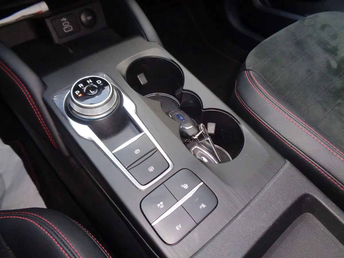 Ford Kuga usata a Treviso (19)