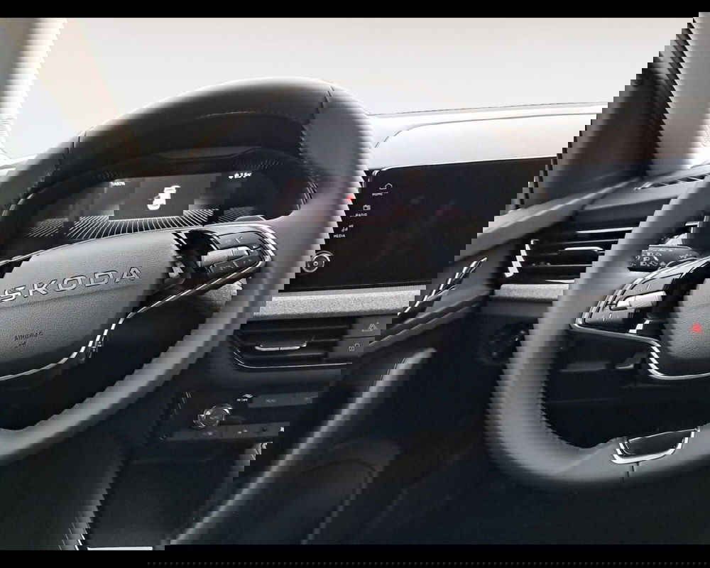 Skoda Kamiq nuova a Ravenna (15)