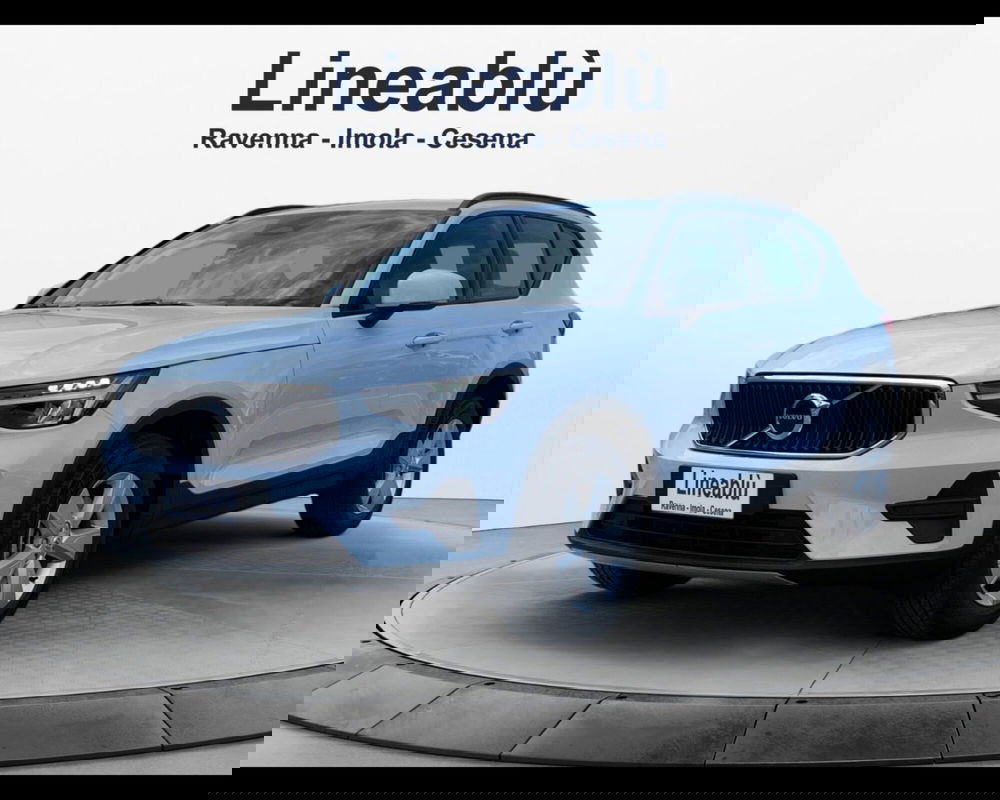 Volvo XC40 nuova a Ravenna