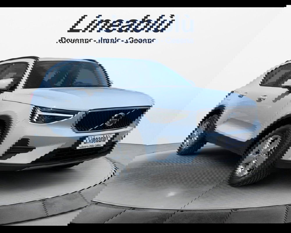 Volvo XC40 nuova a Ravenna (6)