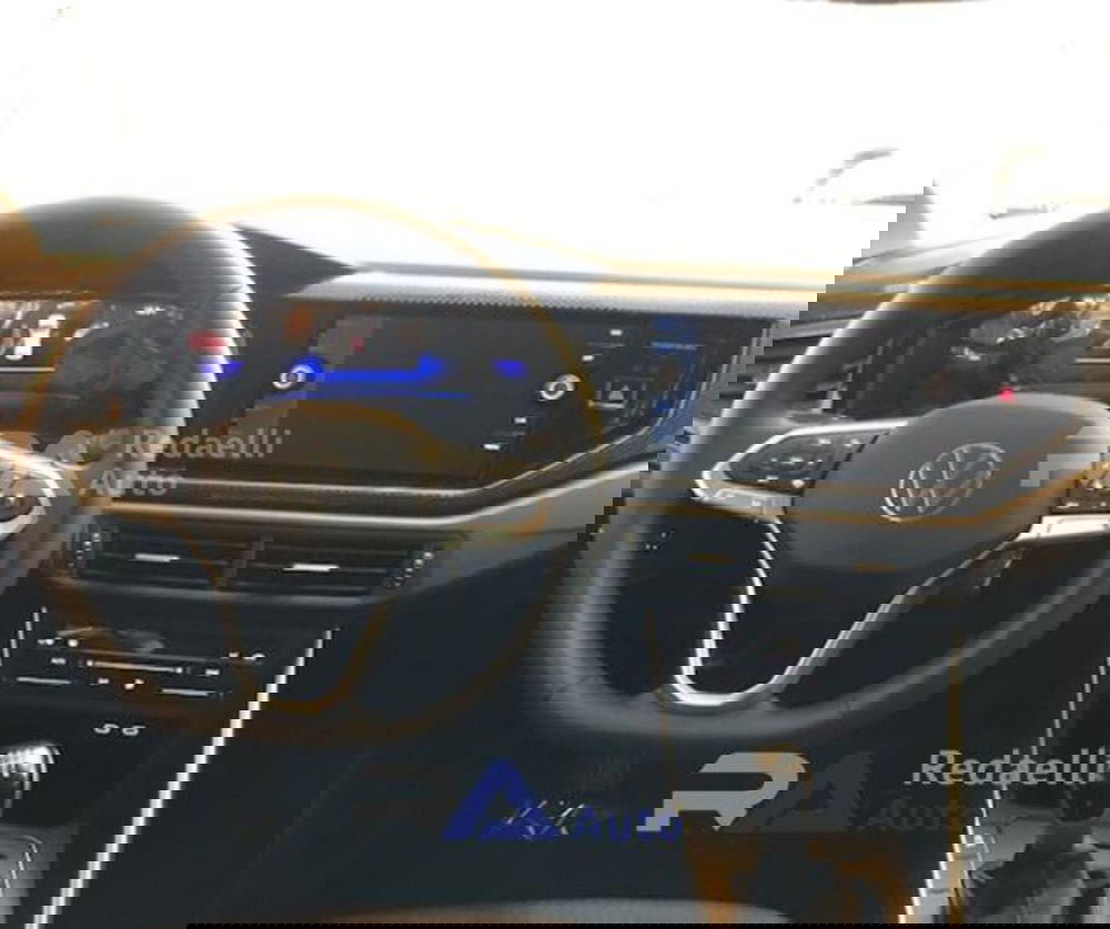 Volkswagen Polo nuova a Lecco (7)