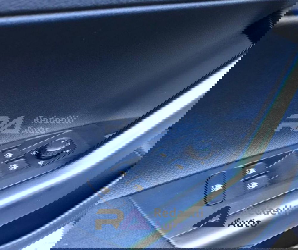 Volkswagen Polo nuova a Lecco (8)