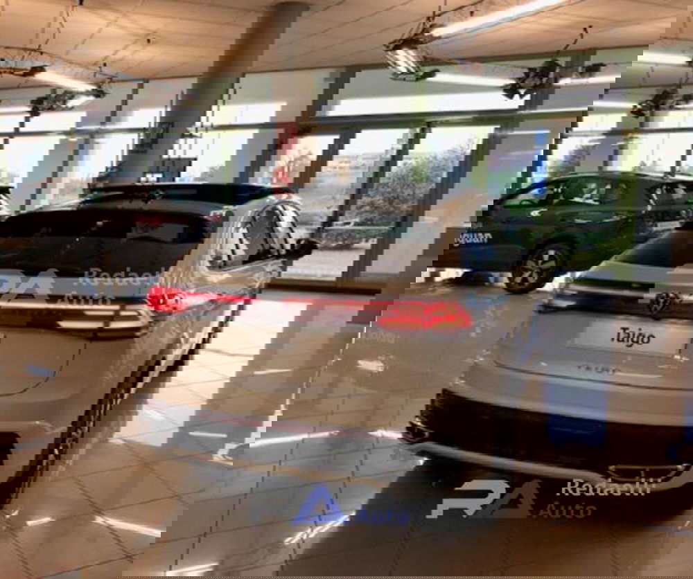 Volkswagen Taigo nuova a Lecco (5)