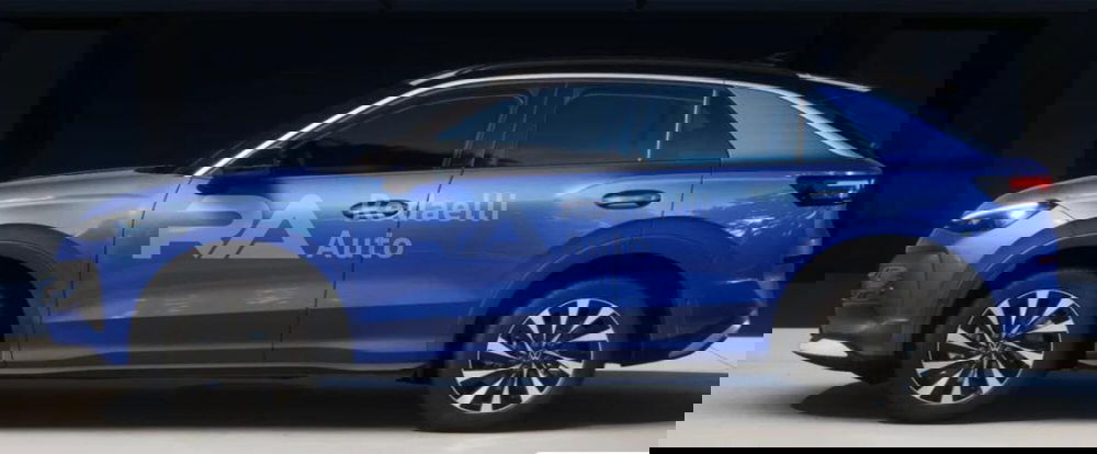 Volkswagen T-Roc nuova a Lecco (2)