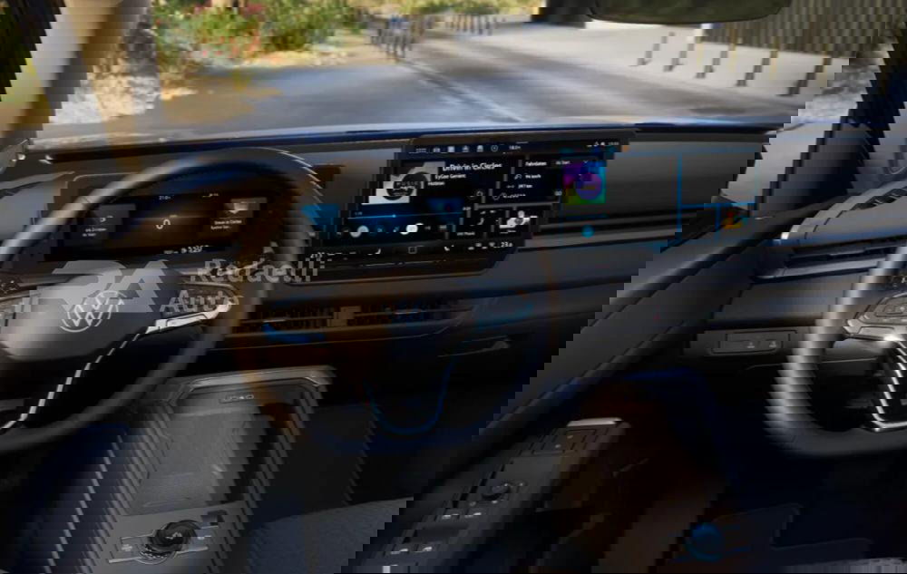 Volkswagen T-Roc nuova a Lecco (6)