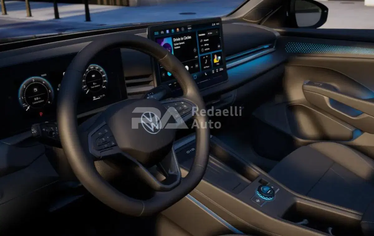 Volkswagen T-Roc nuova a Lecco (5)