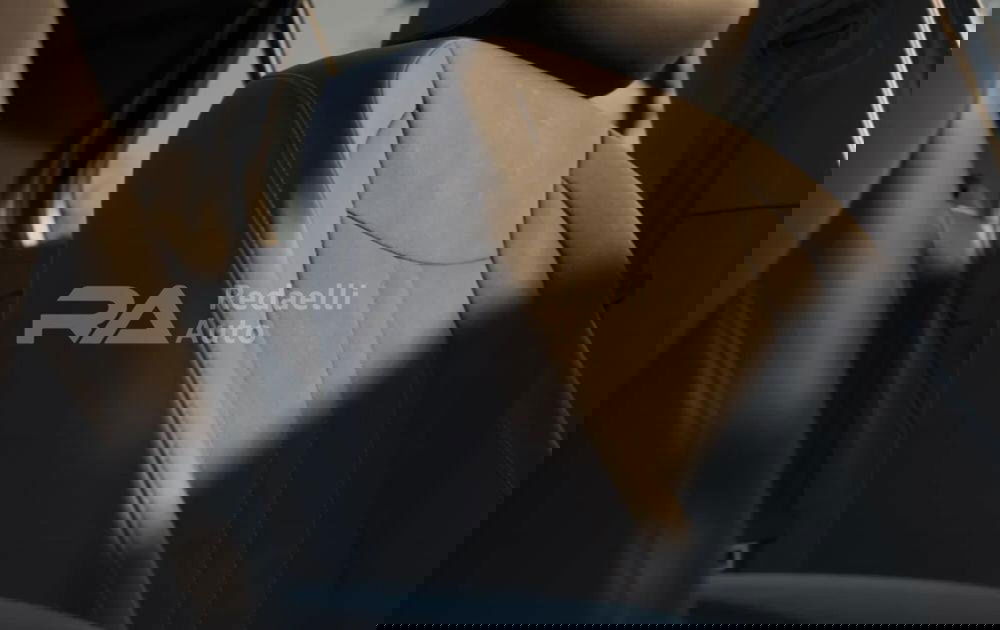 Volkswagen T-Roc nuova a Lecco (7)