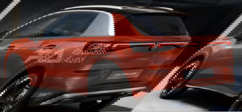 Volkswagen T-Roc nuova a Lecco (3)