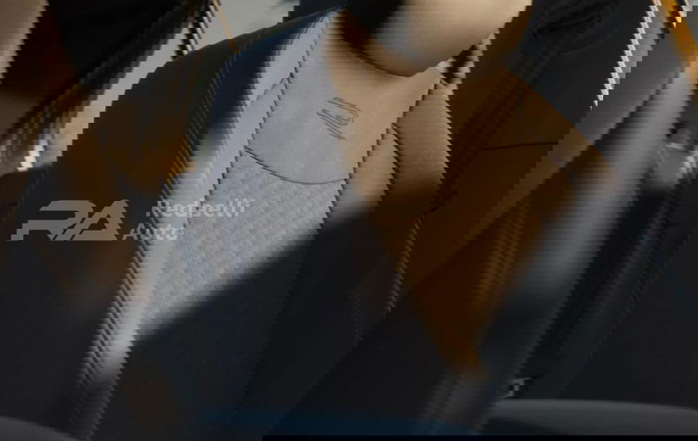 Volkswagen T-Roc nuova a Lecco (7)