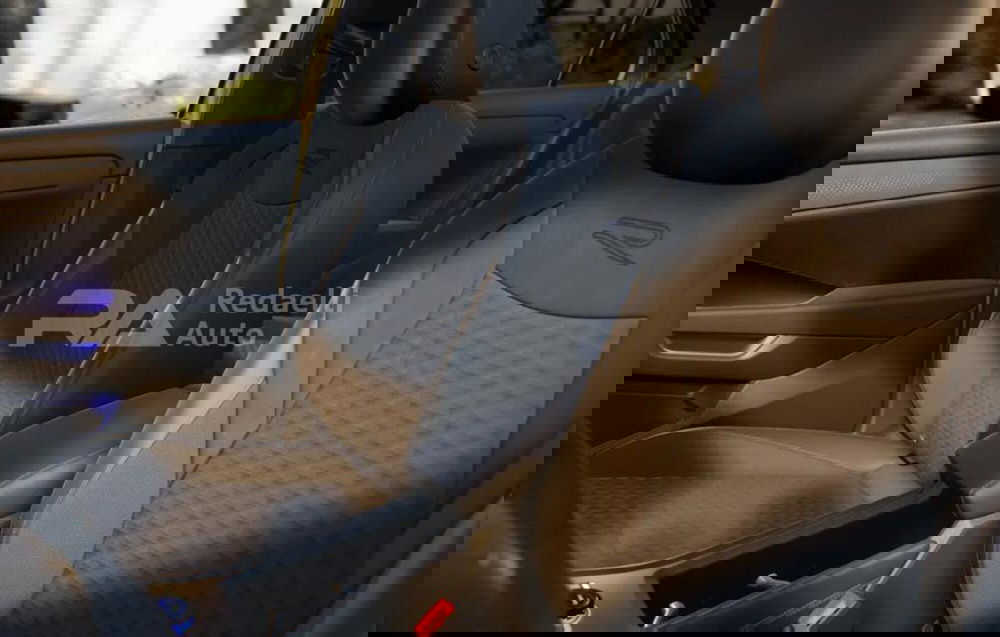 Volkswagen T-Roc nuova a Lecco (8)