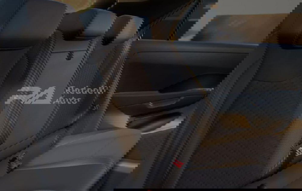 Volkswagen T-Roc nuova a Lecco (9)