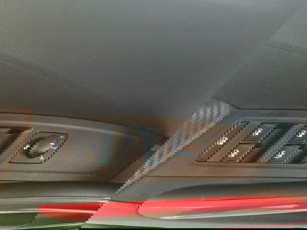 Skoda Fabia usata a Reggio Calabria (19)