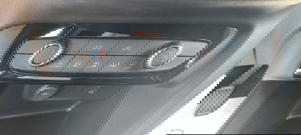 Opel Corsa usata a Frosinone (12)