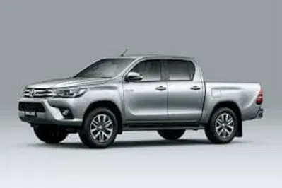 Toyota Hilux 2.D-4D 4WD porte Double Cab Executive del 2017 usata a Ceccano
