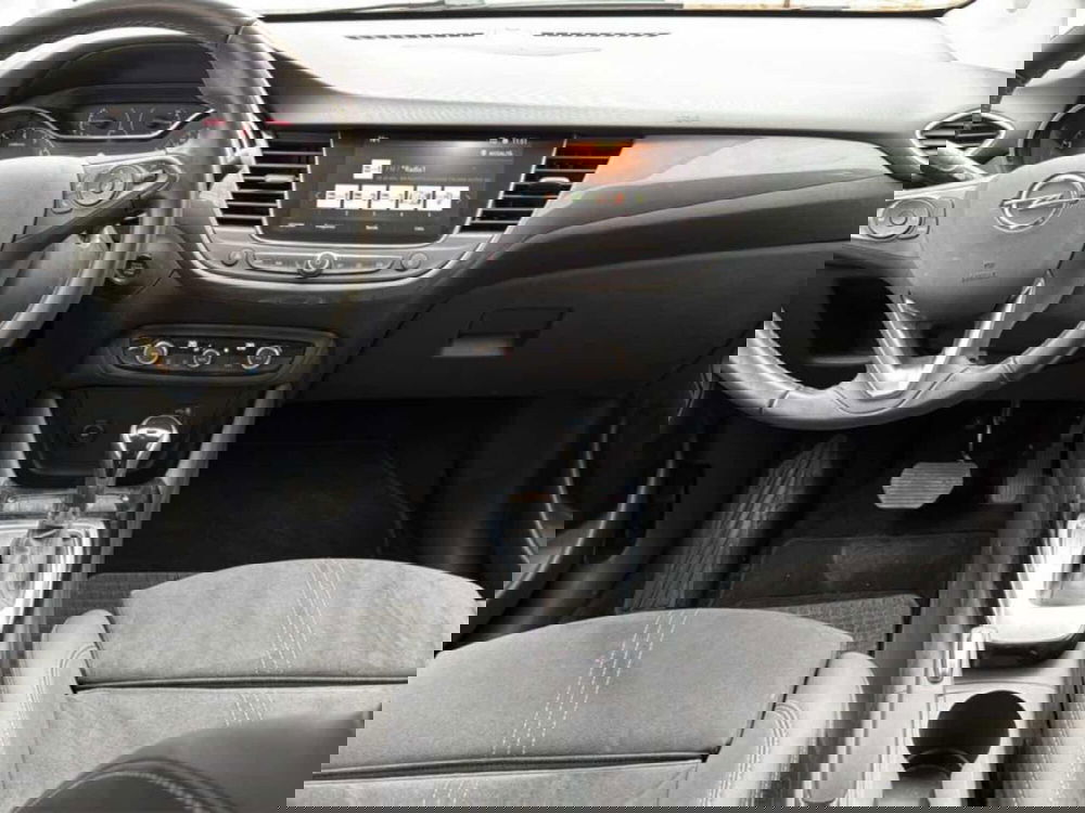 Opel Crossland usata a Foggia (10)