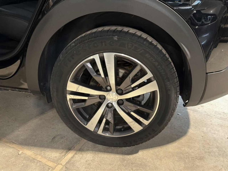 Peugeot 3008 usata a Foggia (8)