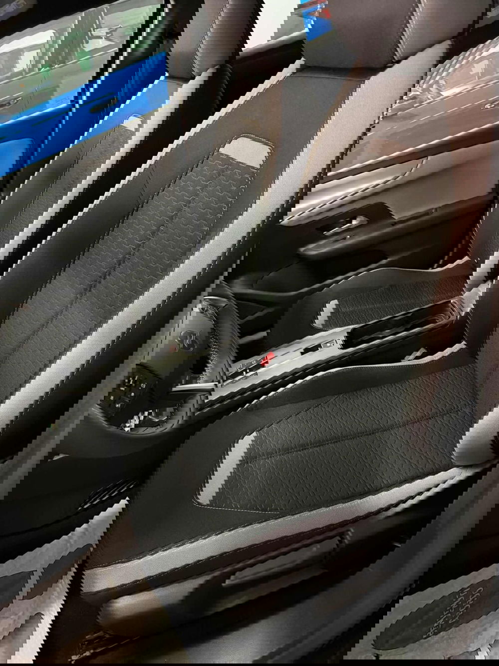 Opel Mokka nuova a Foggia (16)