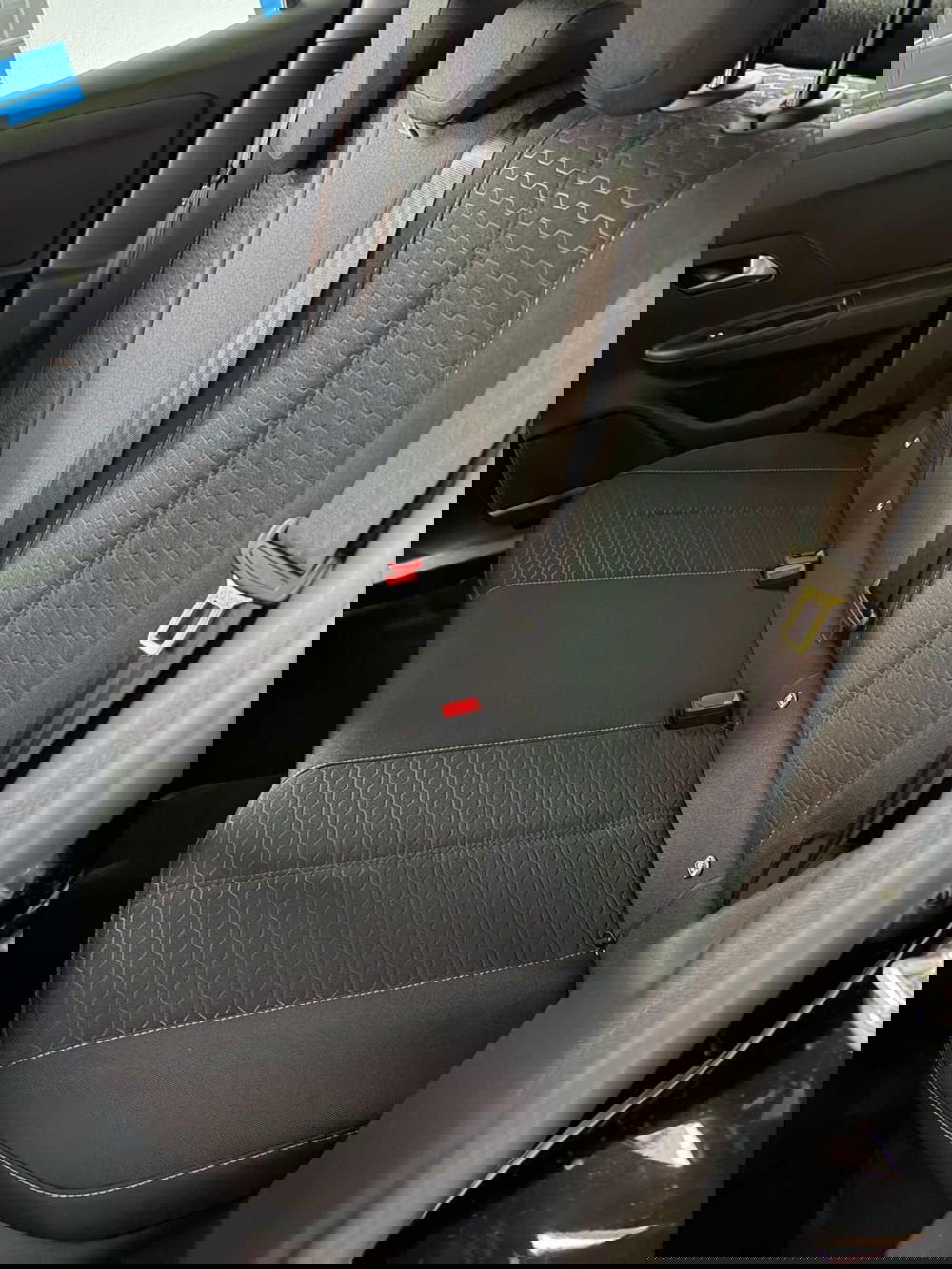 Opel Mokka nuova a Foggia (18)