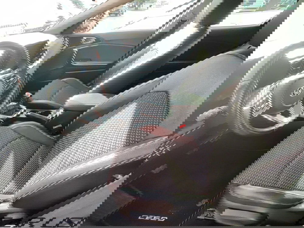 Kia XCeed usata a Foggia (7)