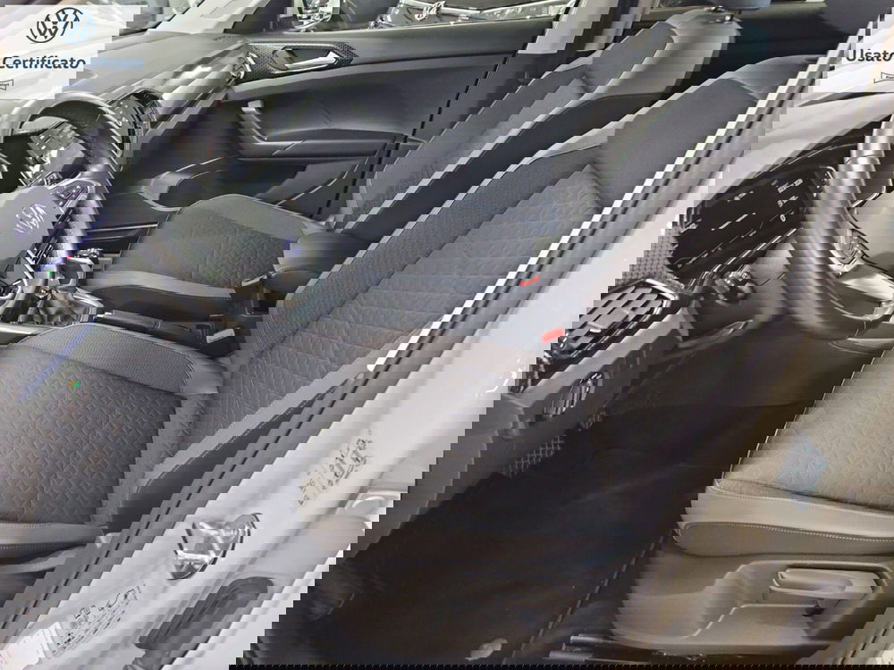 Volkswagen T-Cross usata a Genova (12)