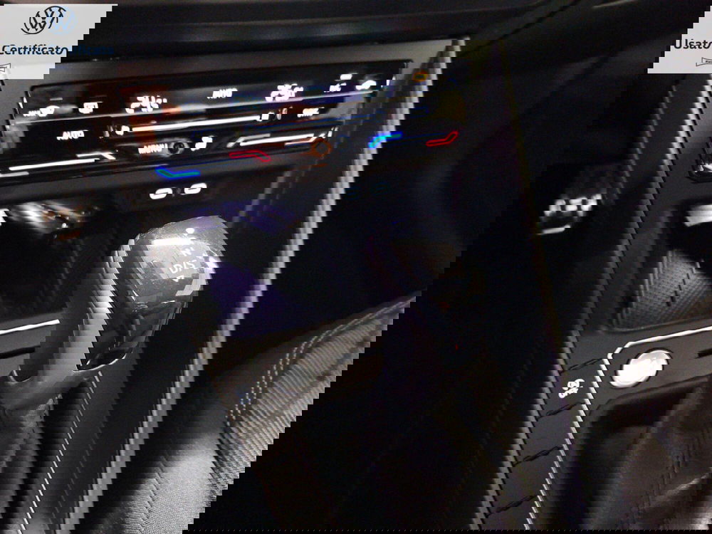 Volkswagen Taigo nuova a Genova (14)