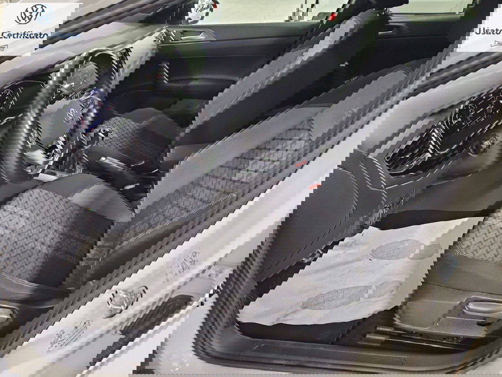 Volkswagen Taigo usata a Genova (11)