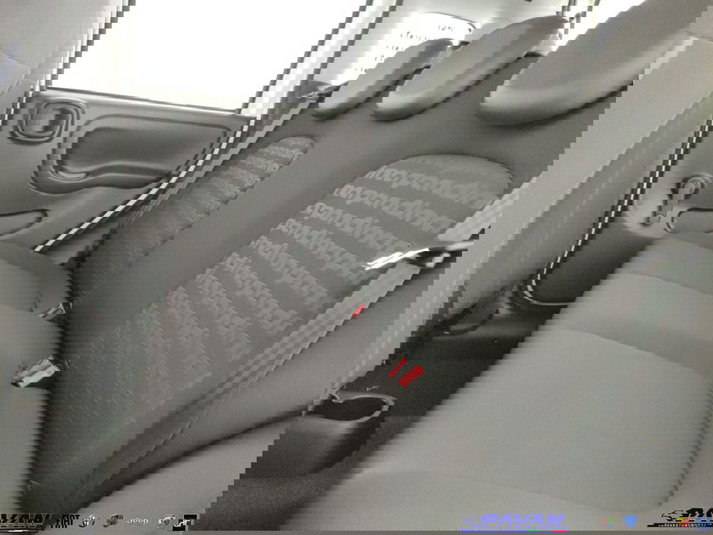 Fiat Panda Cross nuova a Padova (11)