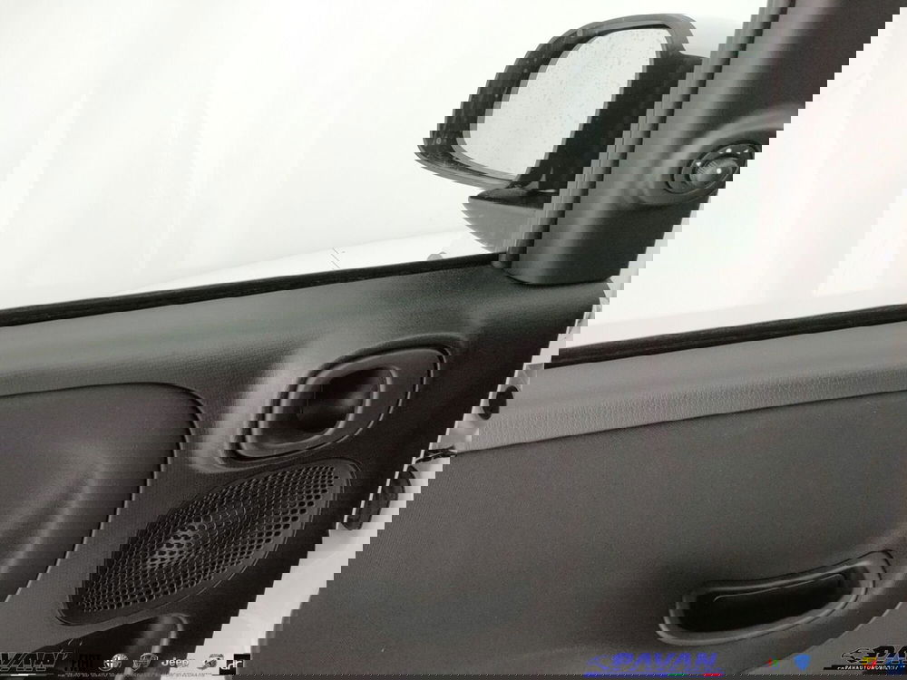 Fiat Panda Cross nuova a Padova (9)