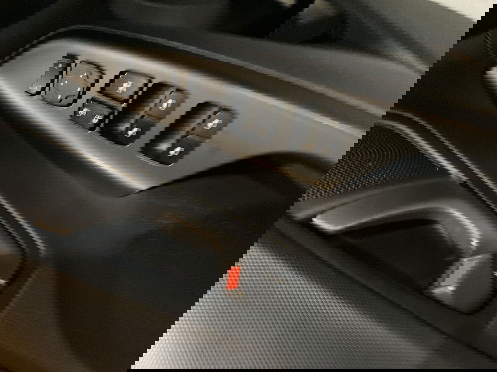 Hyundai Kona usata a Barletta-Andria-Trani (9)