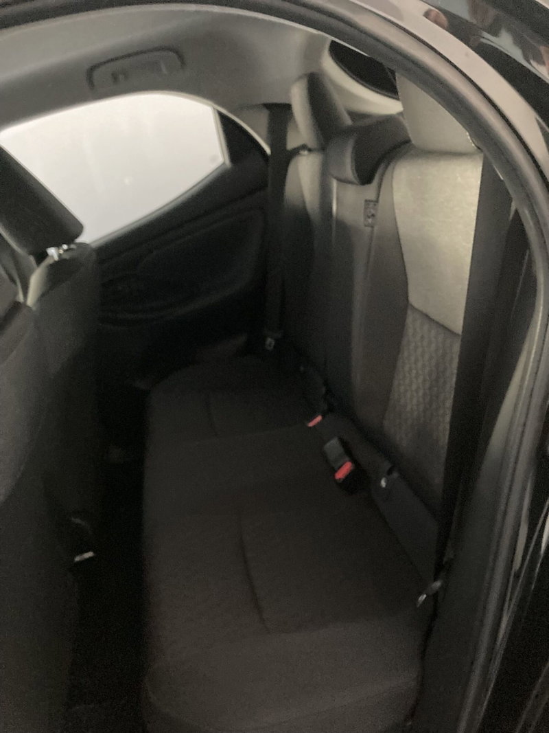 Toyota Yaris usata a Barletta-Andria-Trani (6)