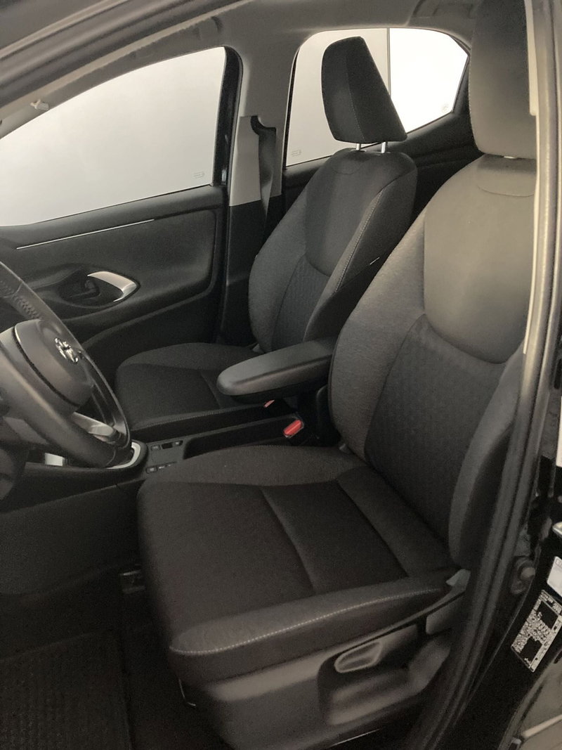 Toyota Yaris usata a Barletta-Andria-Trani (7)