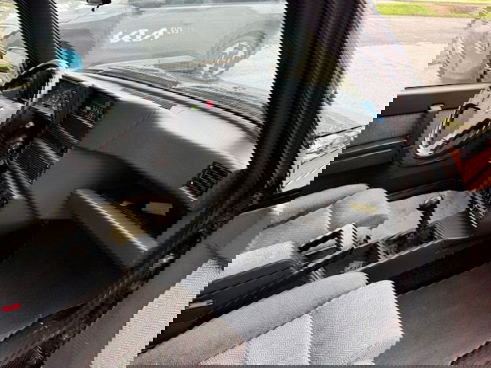 Alfa Romeo 75 usata a Arezzo (20)