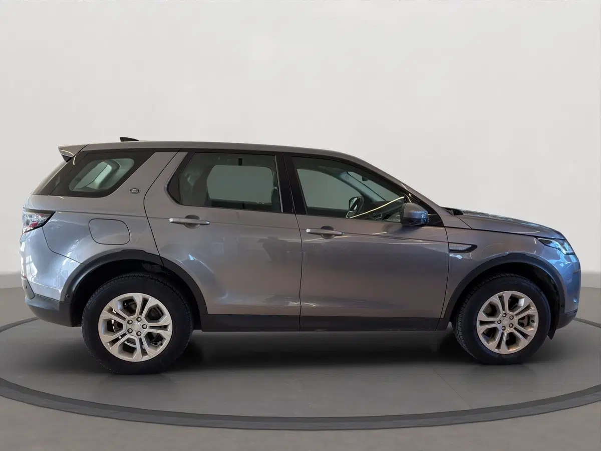 Land Rover Discovery Sport usata a Latina (6)