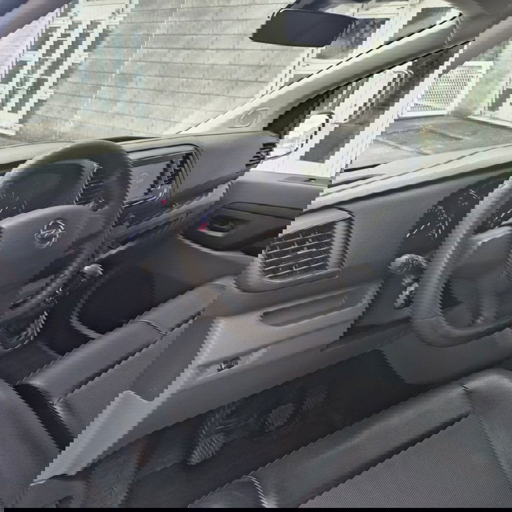 Opel Vivaro Furgone usata a Padova (9)