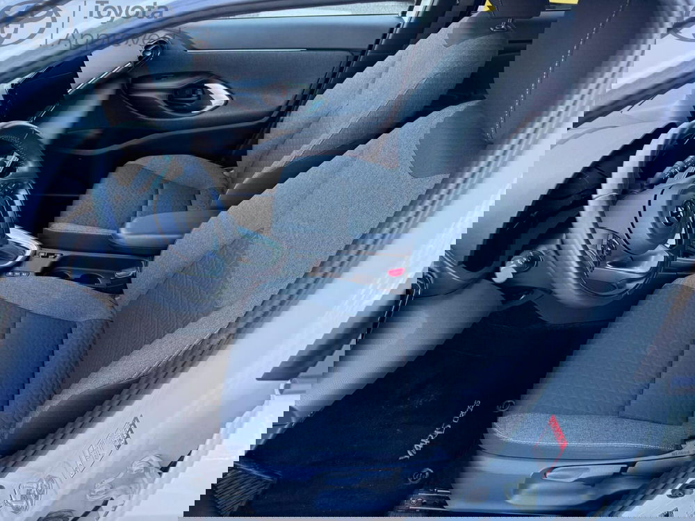 Toyota Yaris Cross usata a Reggio Calabria (5)