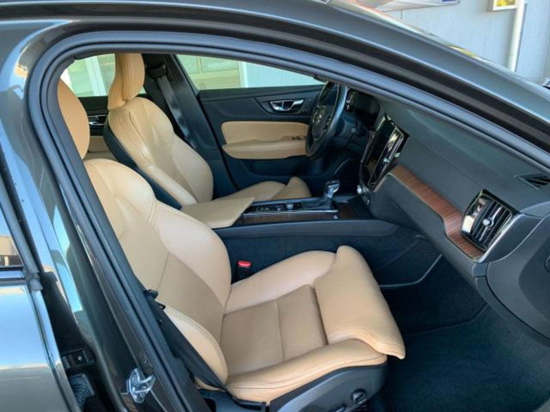 Volvo V60 Cross Country usata a Trieste (17)